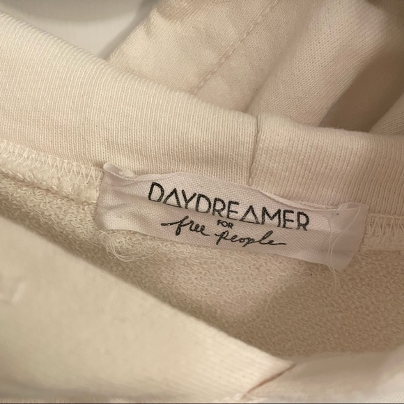 Daydreamer Beach Boys Sweatshirt - Picture 4 of 4